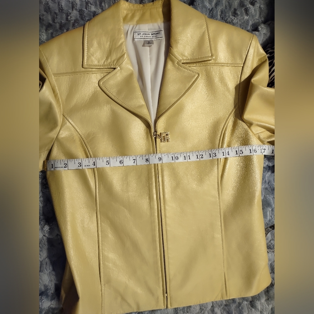 Vintage St. John Buttery Soft Yellow Leather Jacket - Picture 11 of 14
